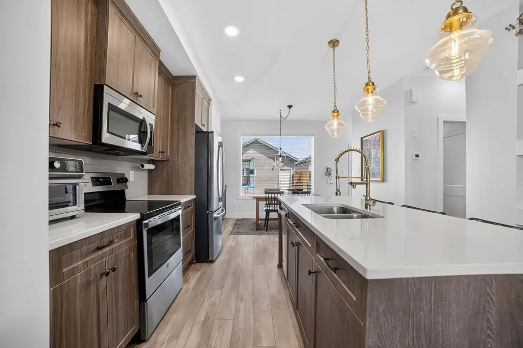 4319 Fairmont Gate S Lethbridge AB T1K 8J3