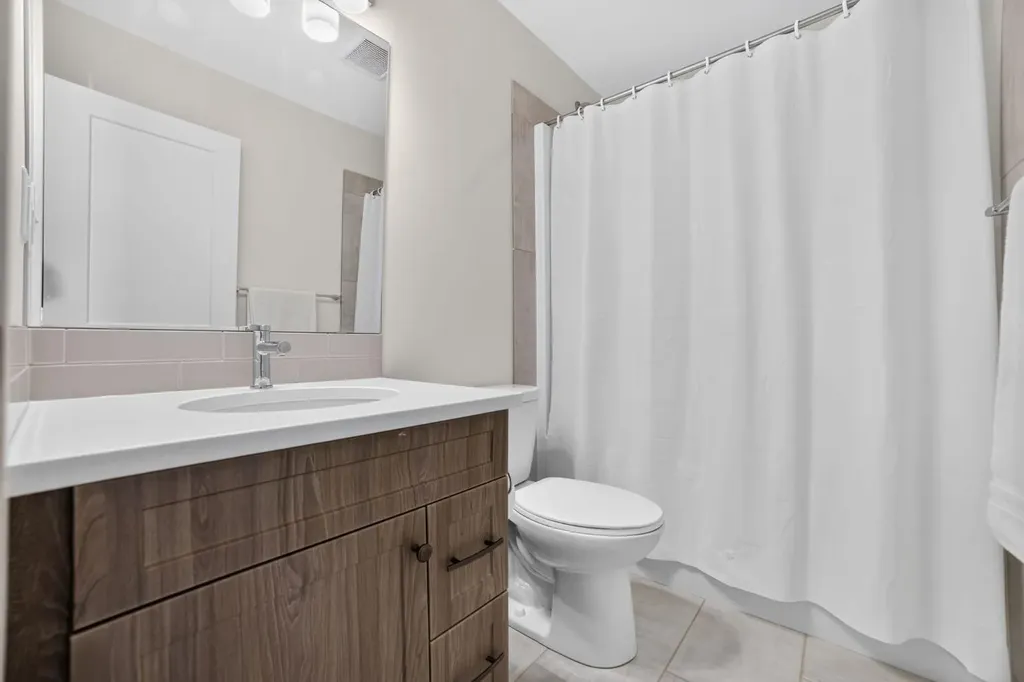 4319 Fairmont Gate S Lethbridge AB T1K 8J3