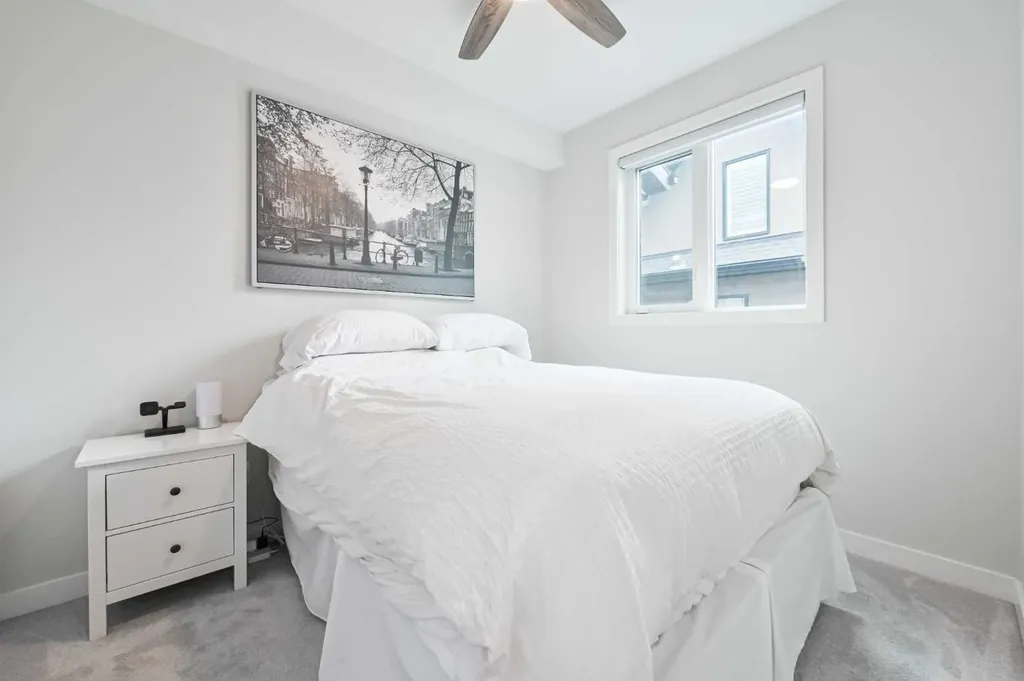 4929 20 Street SW Calgary AB T2T 5A4