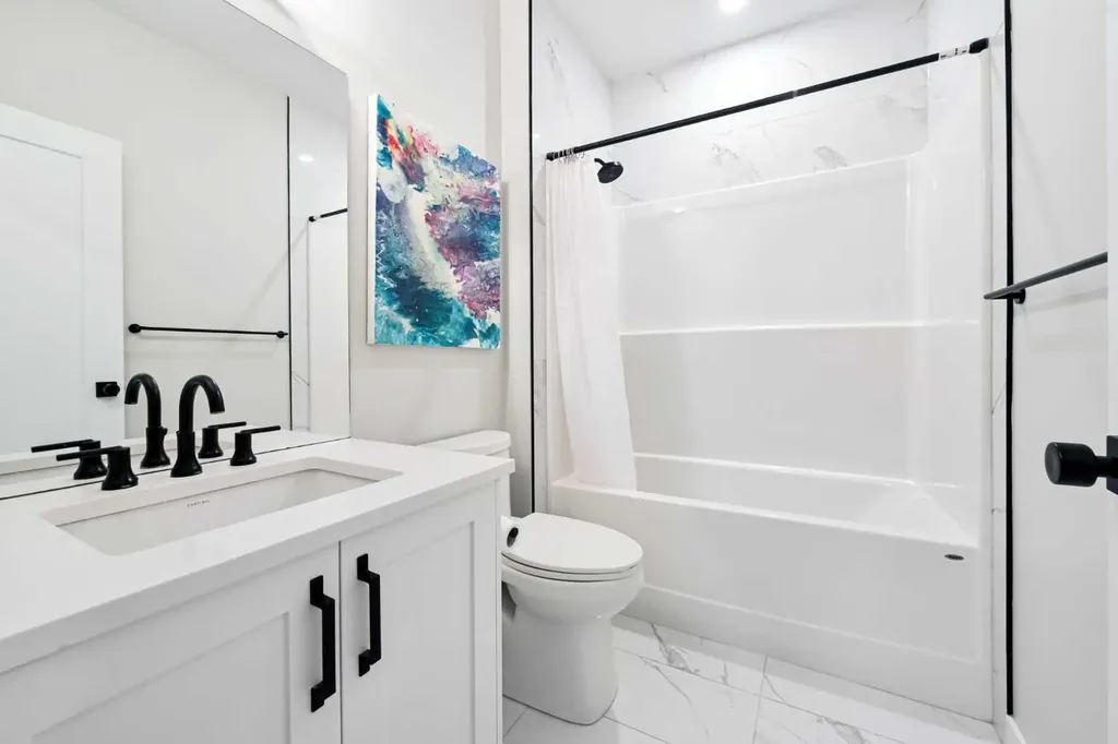 4929 20 Street SW Calgary AB T2T 5A4