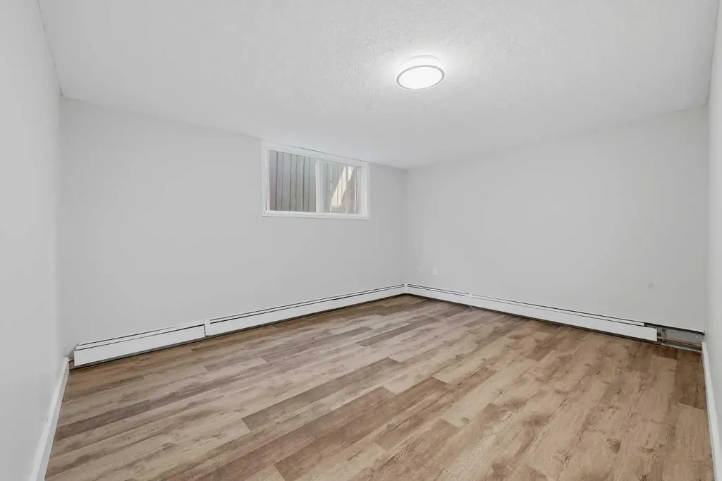 425 Big Springs Drive SE Airdrie AB T4A1A6