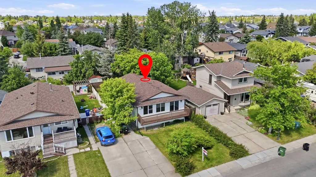 425 Big Springs Drive SE Airdrie AB T4A1A6