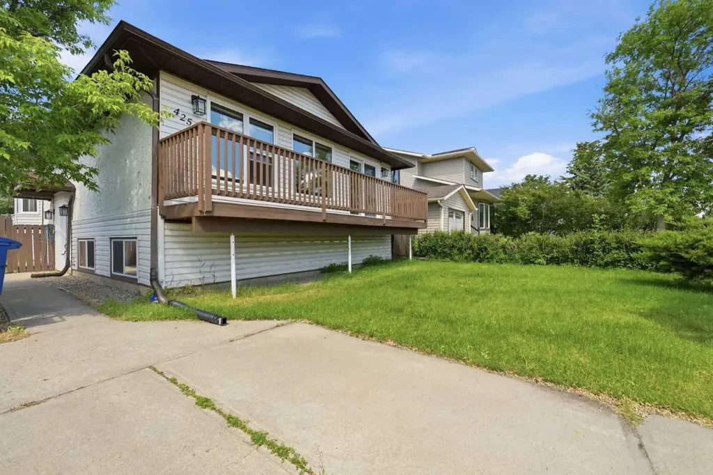 425 Big Springs Drive SE Airdrie AB T4A1A6
