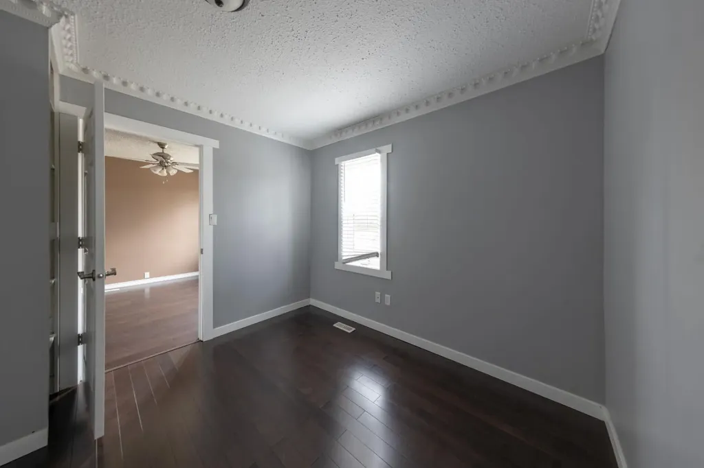 4717 49 Street Lloydminster SK S9V0L7