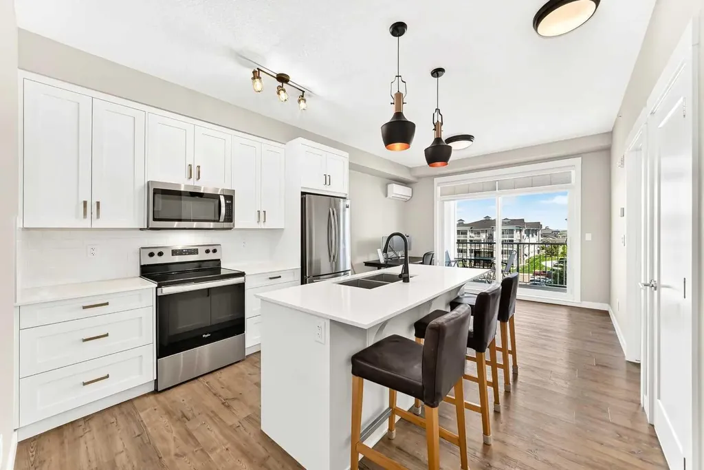 300 Auburn Meadows Common SE Calgary AB T3M 3E7