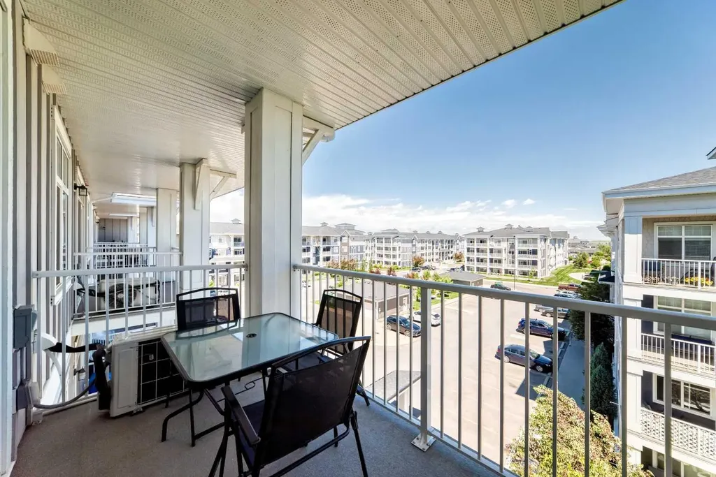 300 Auburn Meadows Common SE Calgary AB T3M 3E7