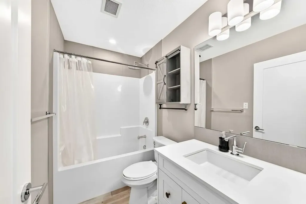 300 Auburn Meadows Common SE Calgary AB T3M 3E7