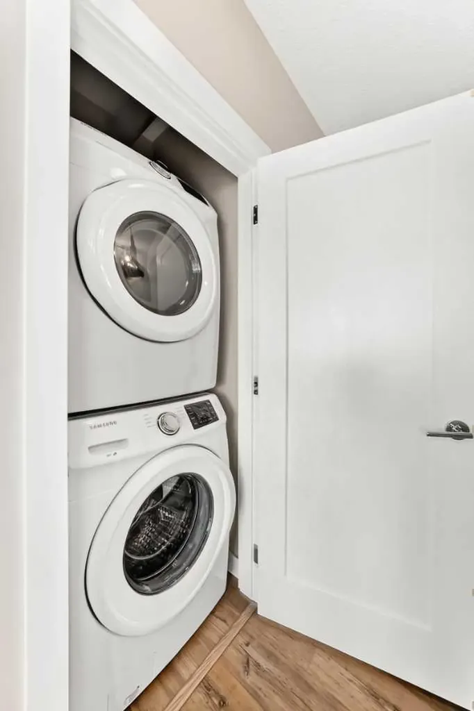 300 Auburn Meadows Common SE Calgary AB T3M 3E7