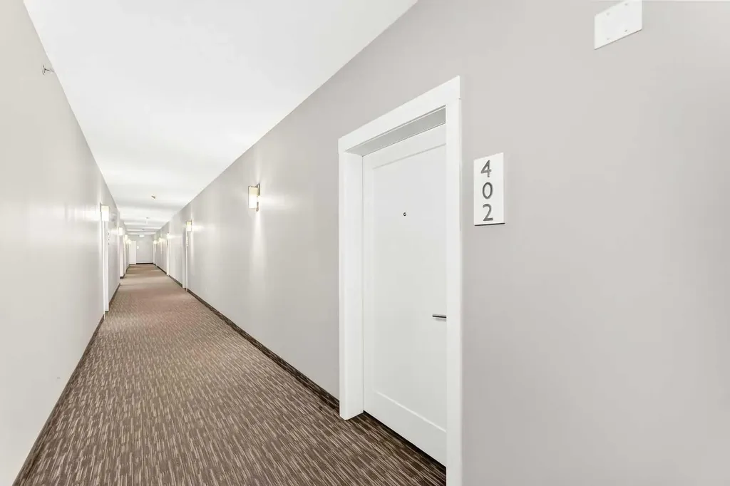 300 Auburn Meadows Common SE Calgary AB T3M 3E7