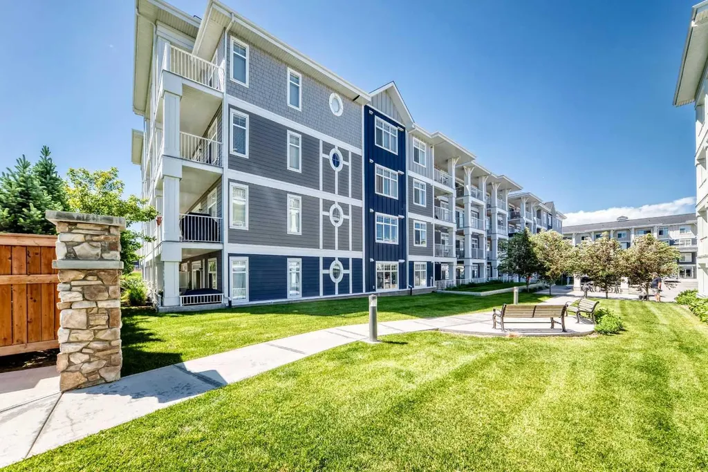 300 Auburn Meadows Common SE Calgary AB T3M 3E7