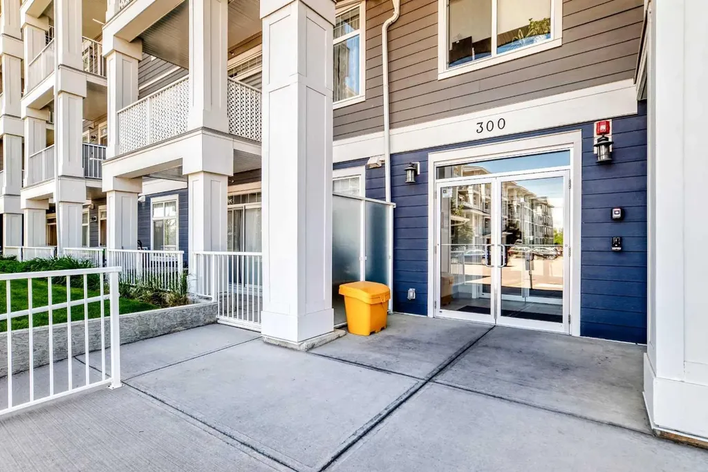 300 Auburn Meadows Common SE Calgary AB T3M 3E7