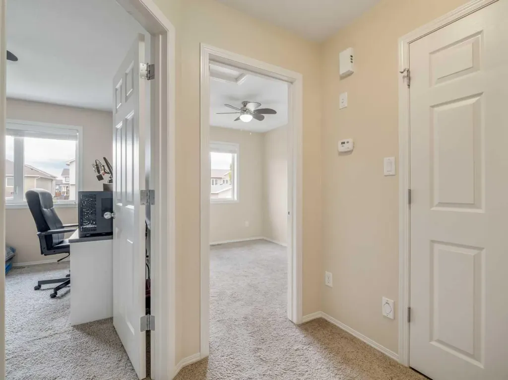 825 Silkstone Close W Lethbridge AB T1J 5C6