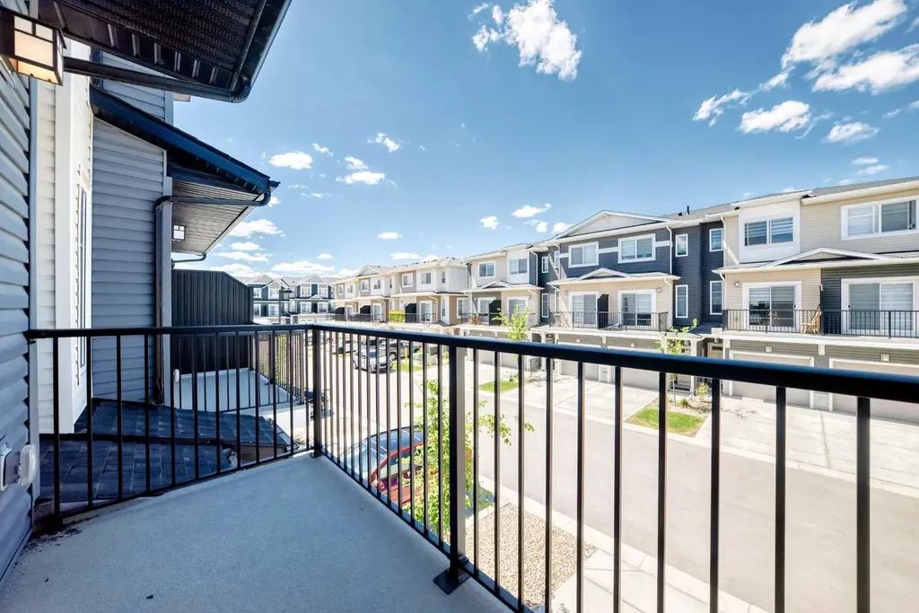 1326 Sage Hill Grove NW Calgary AB T3R 2A1