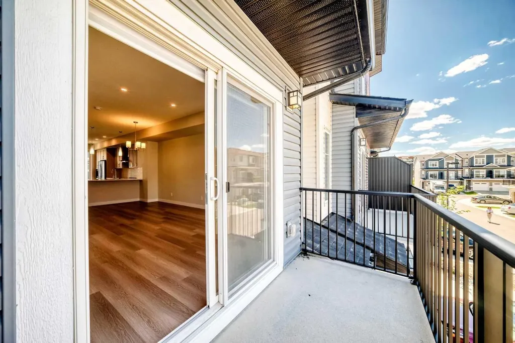 1326 Sage Hill Grove NW Calgary AB T3R 2A1