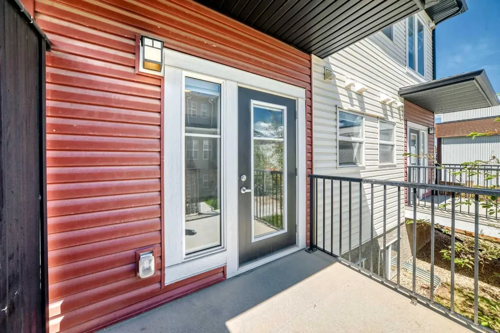 1326 Sage Hill Grove NW Calgary AB T3R 2A1