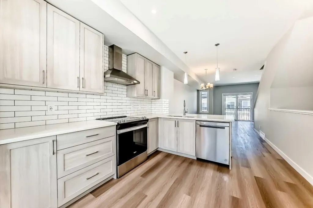 1326 Sage Hill Grove NW Calgary AB T3R 2A1