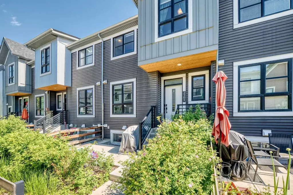 100 Walgrove Court SE Calgary AB T2X 4N1