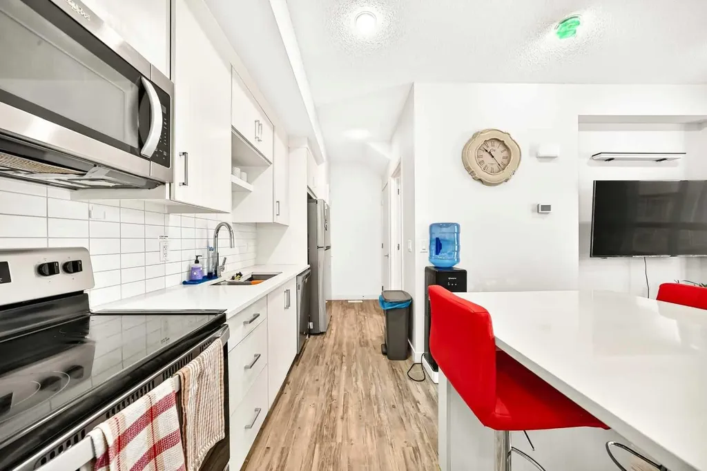 100 Walgrove Court SE Calgary AB T2X 4N1