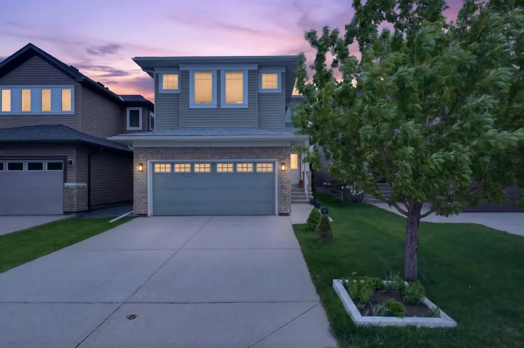 96 Evansdale Way NW Calgary AB T3P 0C1