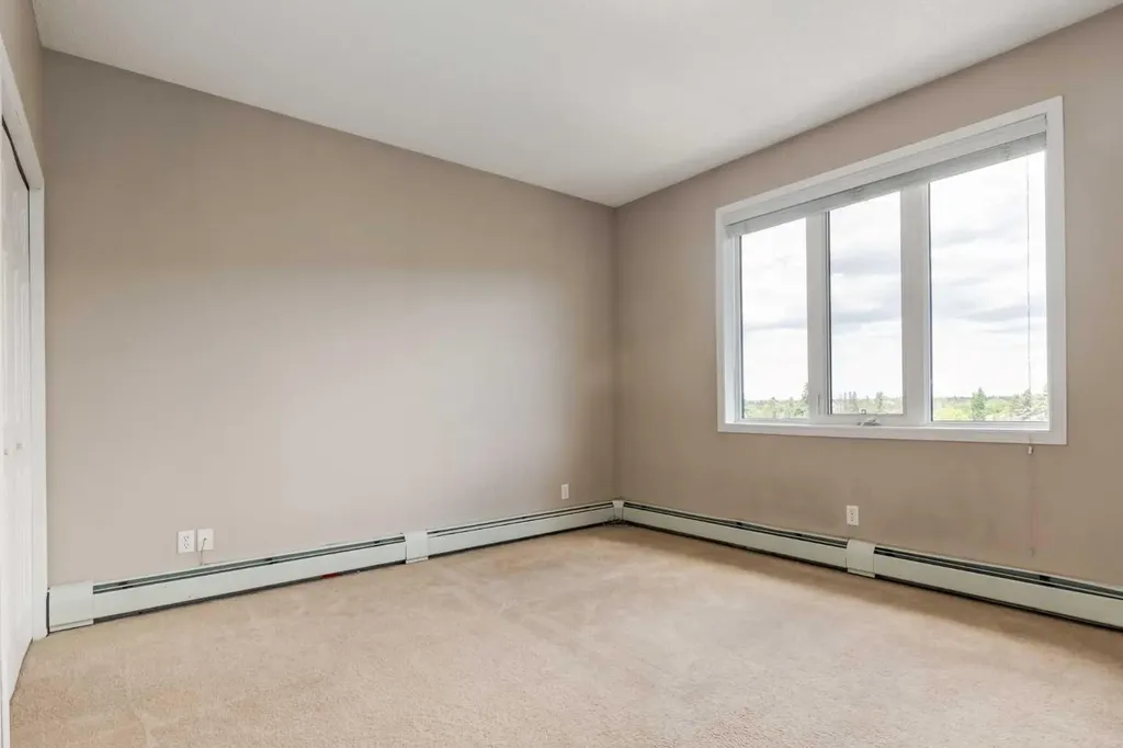 1727 54 Street SE Calgary AB T2A 1B7