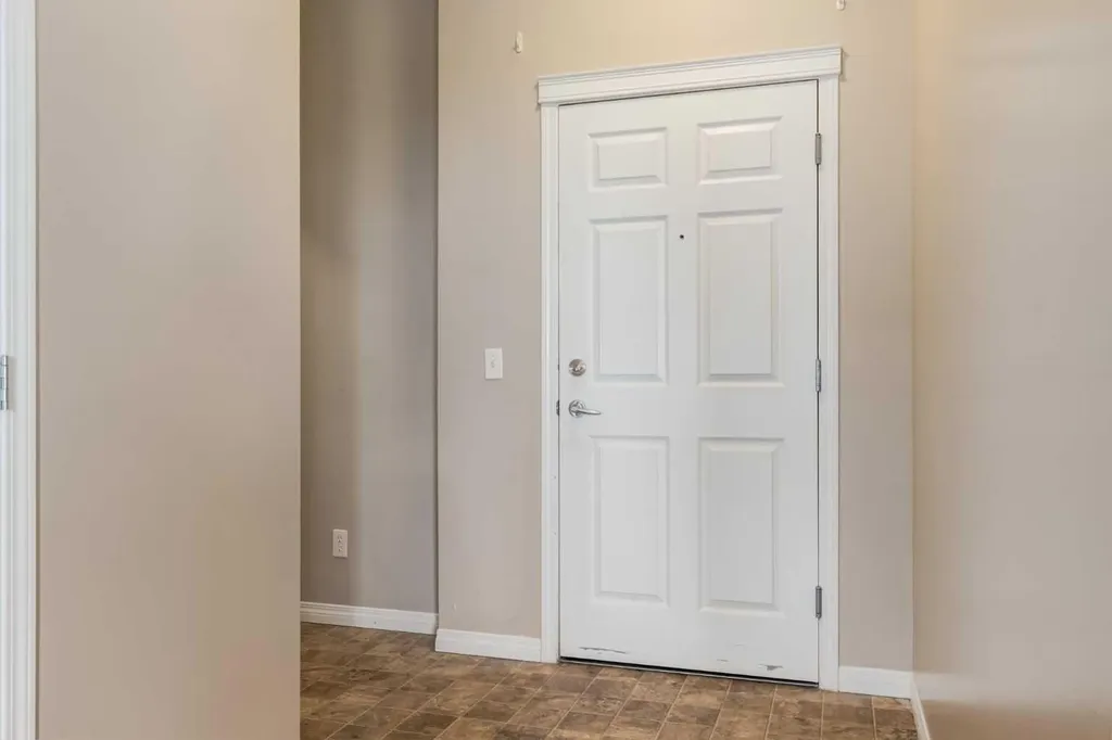 1727 54 Street SE Calgary AB T2A 1B7
