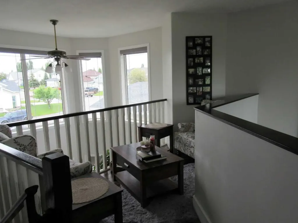 6506 59 Street Rocky Mountain House AB T4T 1N7