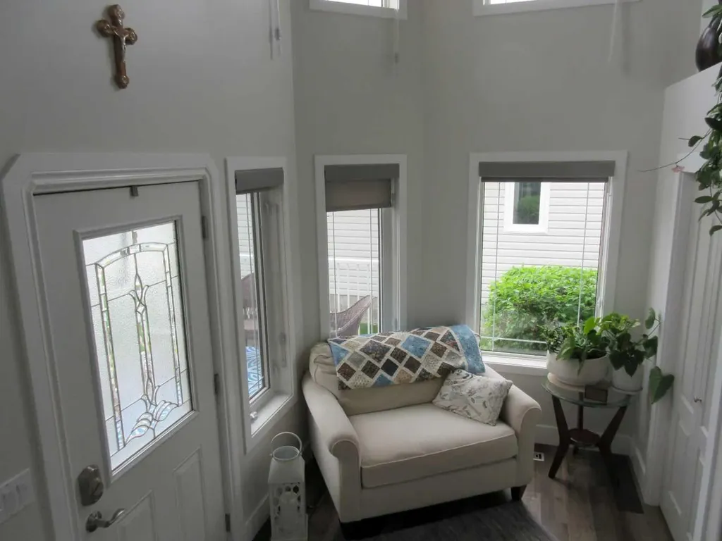 6506 59 Street Rocky Mountain House AB T4T 1N7