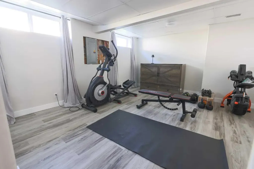 6506 59 Street Rocky Mountain House AB T4T 1N7