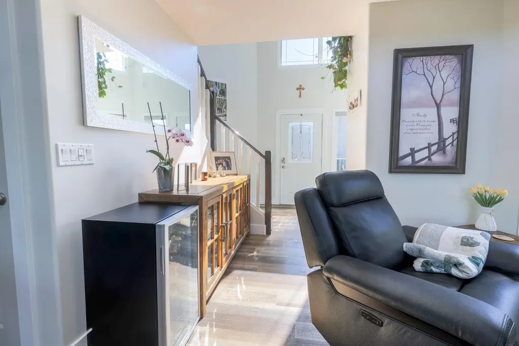 6506 59 Street Rocky Mountain House AB T4T 1N7