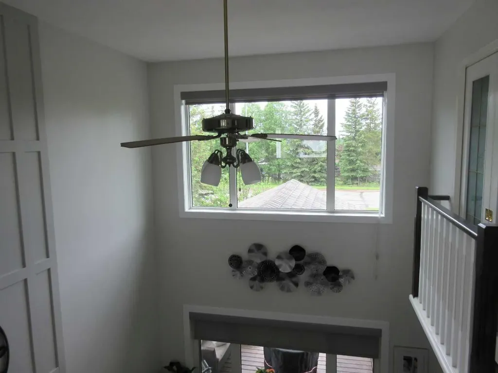 6506 59 Street Rocky Mountain House AB T4T 1N7