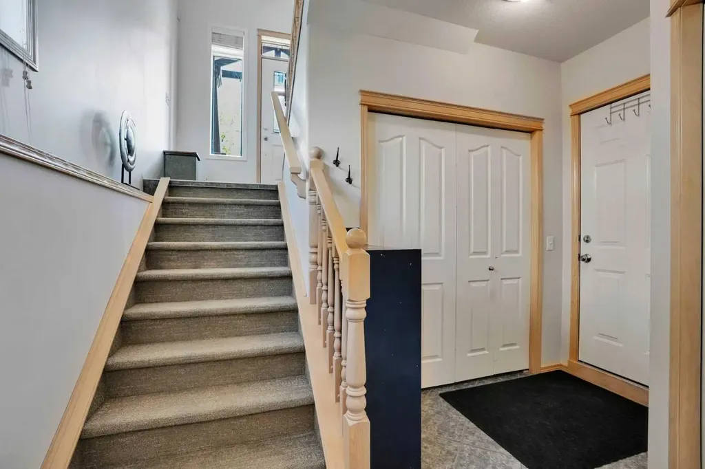 6 Discovery Woods Villas SW Calgary AB T3H 5A6