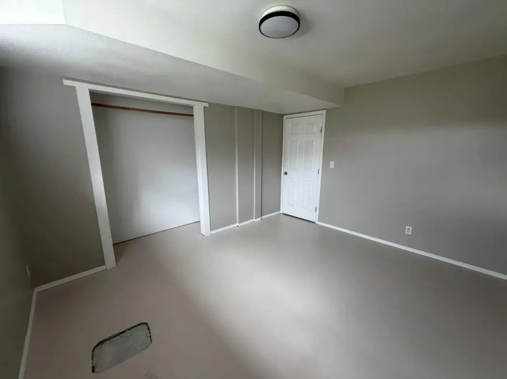 157 Oswald Close Red Deer AB T4P 0C1