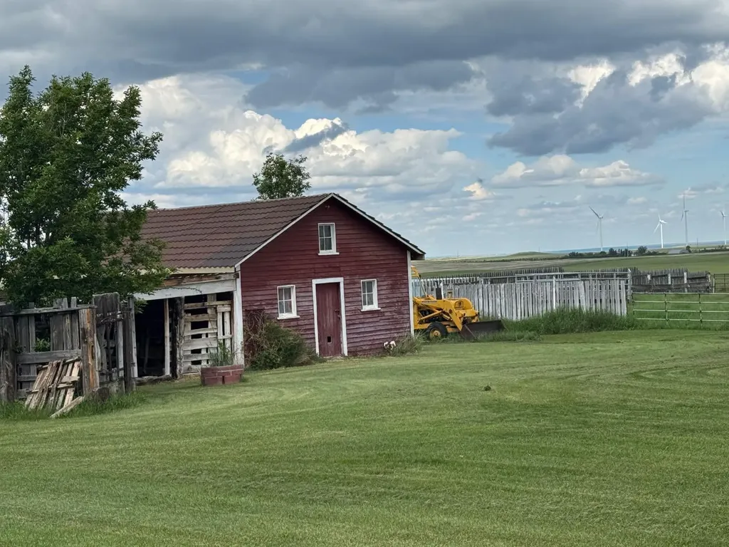 70046AB Rr264 Fort Macleod AB T0L 0Z0