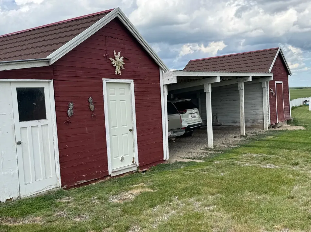 70046AB Rr264 Fort Macleod AB T0L 0Z0