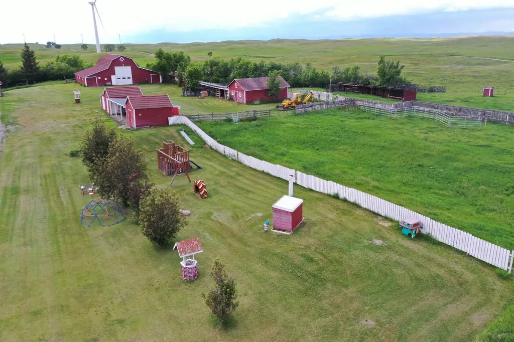 70046AB Rr264 Fort Macleod AB T0L 0Z0