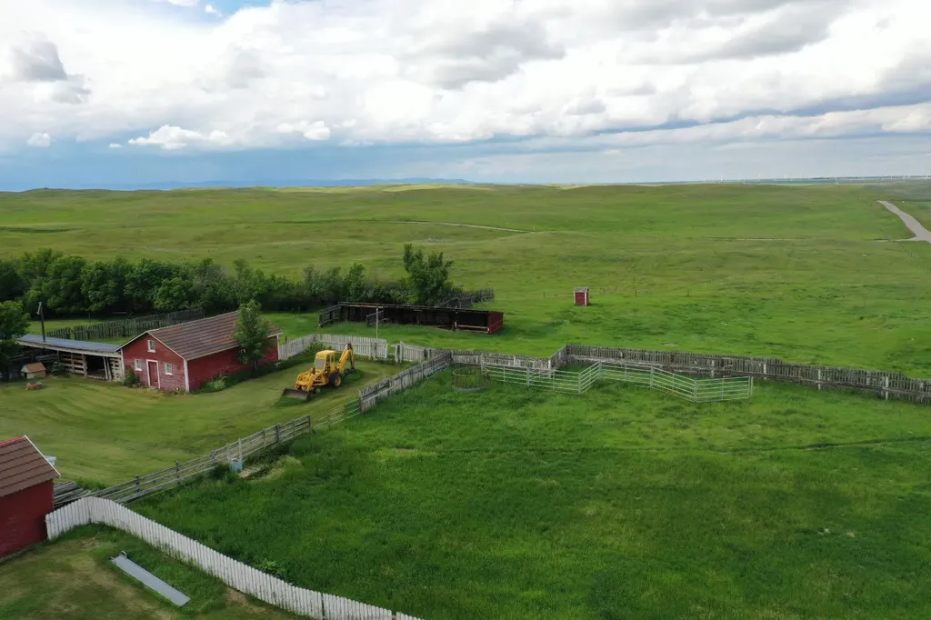 70046AB Rr264 Fort Macleod AB T0L 0Z0