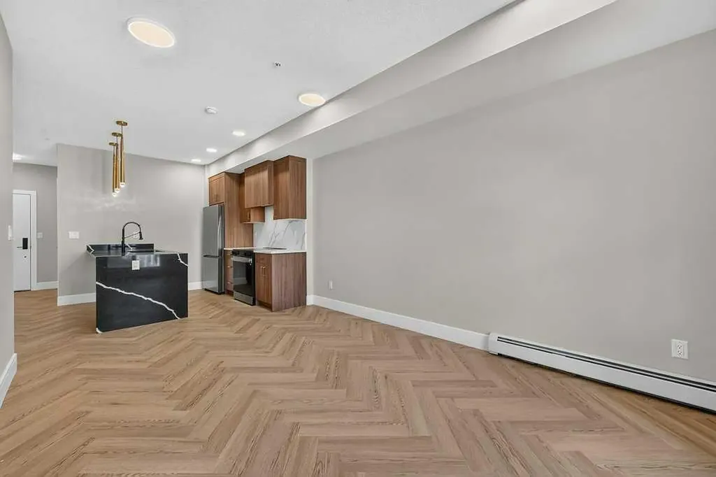 4270 Norford Avenue NW Calgary AB T3B 6A8