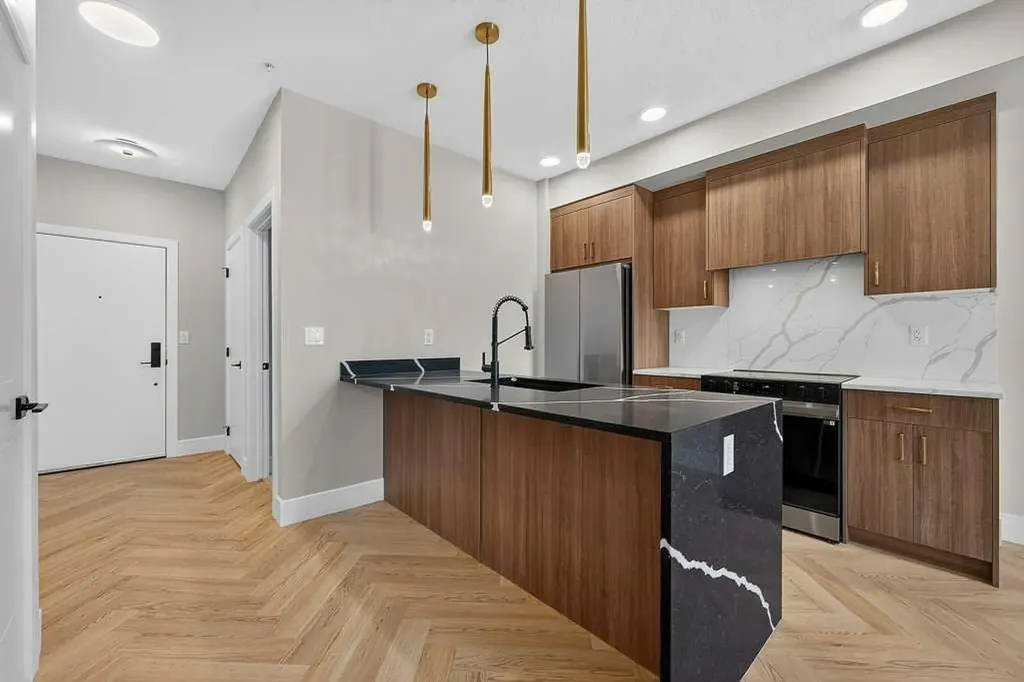4270 Norford Avenue NW Calgary AB T3B 6A8