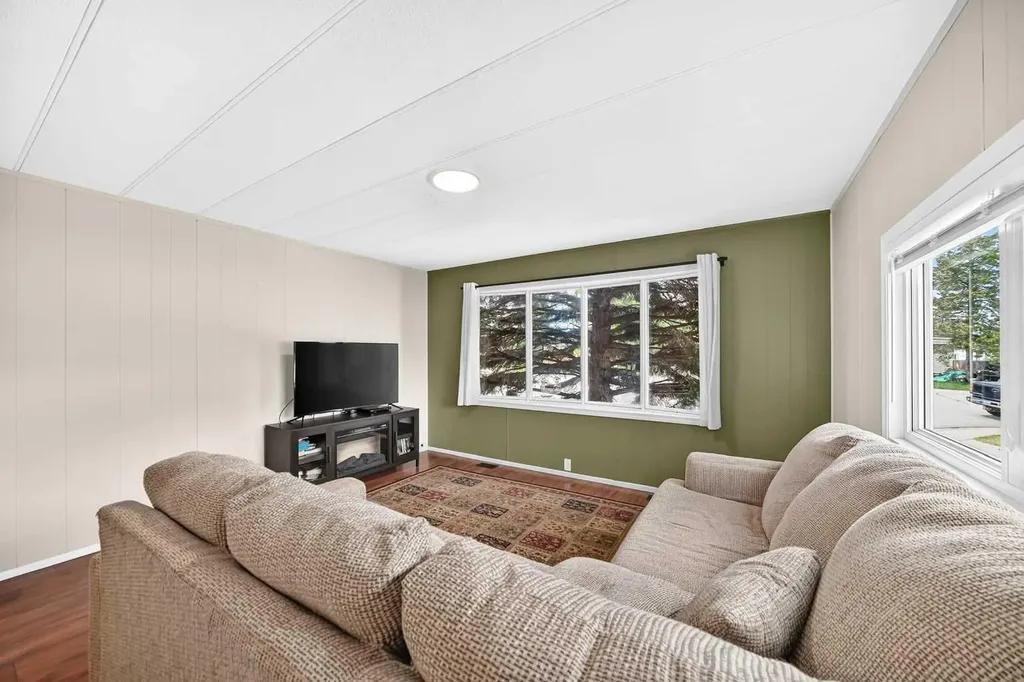840 Spring Haven Court SE Airdrie AB T4A 1B7