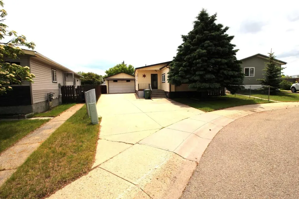 840 Spring Haven Court SE Airdrie AB T4A 1B7