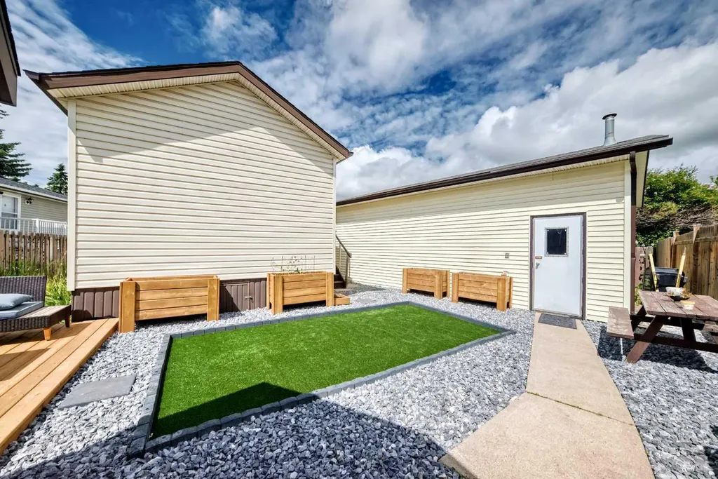 840 Spring Haven Court SE Airdrie AB T4A 1B7