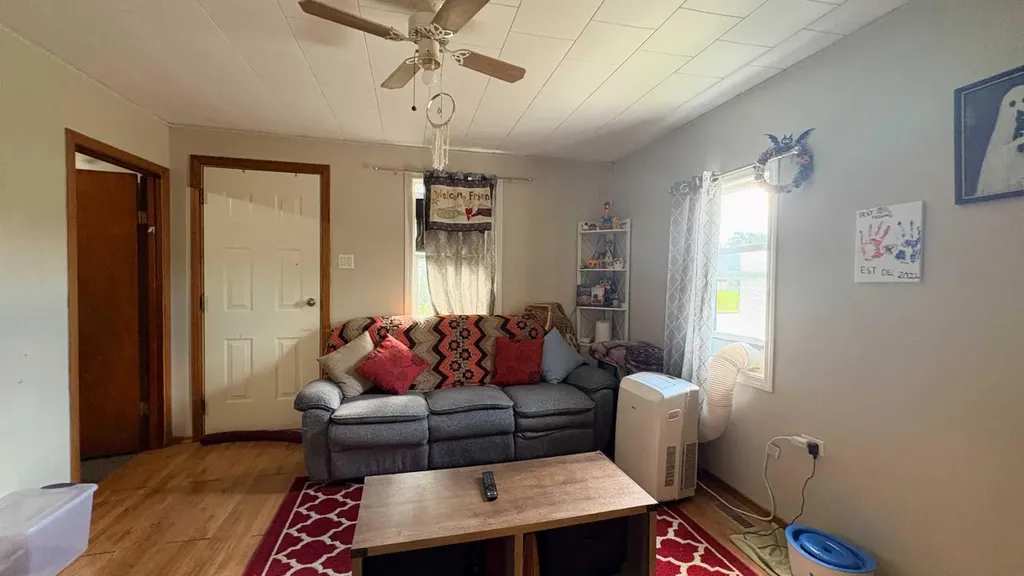 602 5 Avenue Wainwright AB T9W 1G2