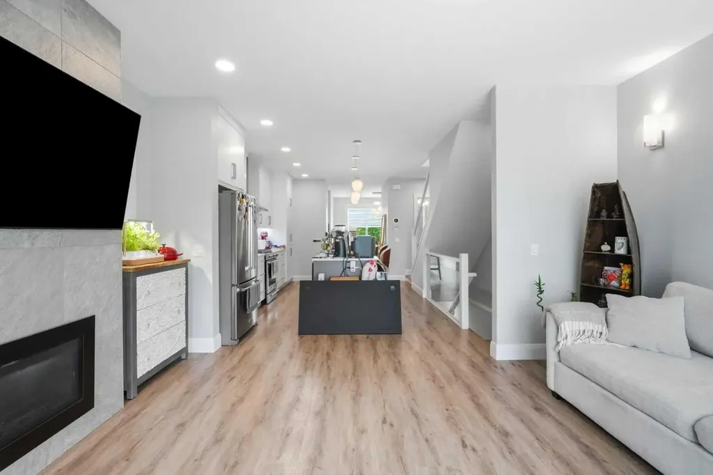425 23 Avenue NE Calgary AB T2E1W1