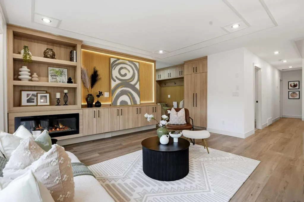 908 Stonehaven Road SW Calgary AB T2W 0P6