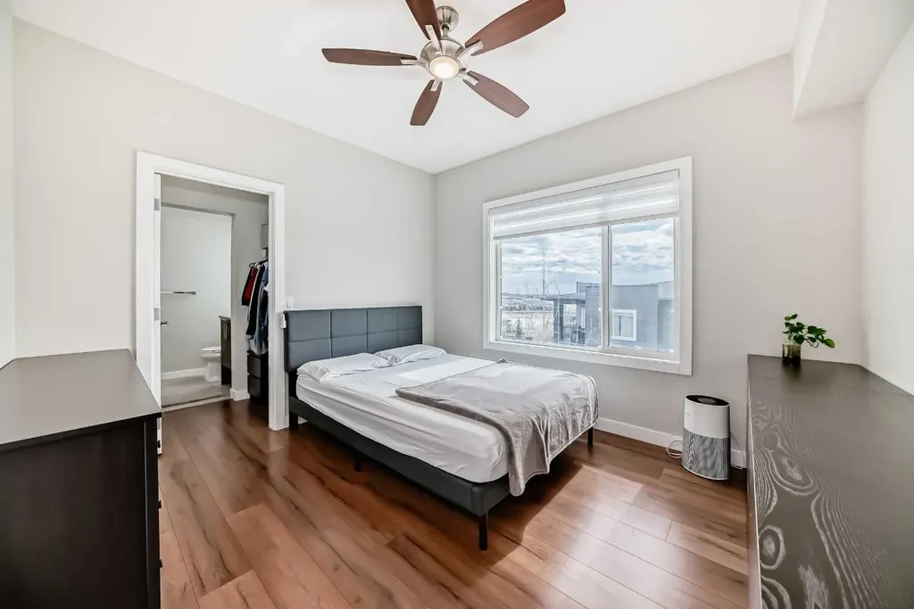 20 Sage Hill Terrace NW Calgary AB T3R 0W8