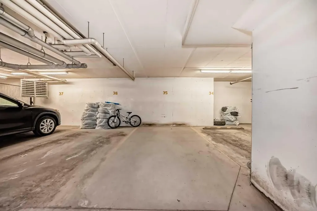 20 Sage Hill Terrace NW Calgary AB T3R 0W8