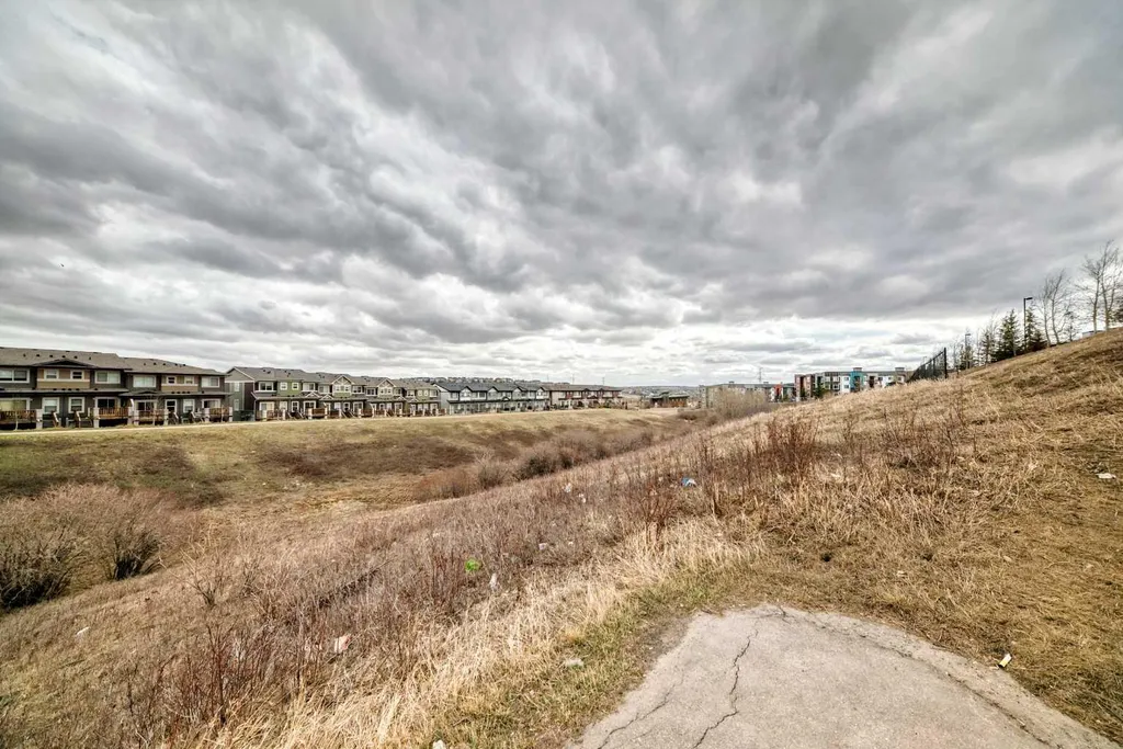 20 Sage Hill Terrace NW Calgary AB T3R 0W8
