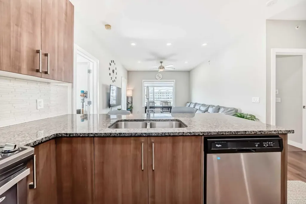 20 Sage Hill Terrace NW Calgary AB T3R 0W8