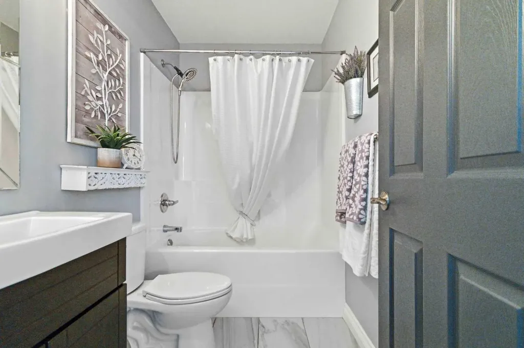 235 Atkinson Lane Fort Mcmurray AB T9J 1E8
