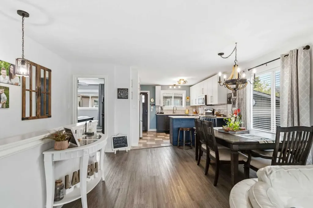 235 Atkinson Lane Fort Mcmurray AB T9J 1E8